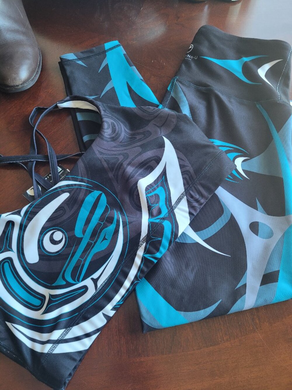 NoMiNoU Wolf & Moon Matching Activewear Set NWT | M Leggings + L Sports Bra